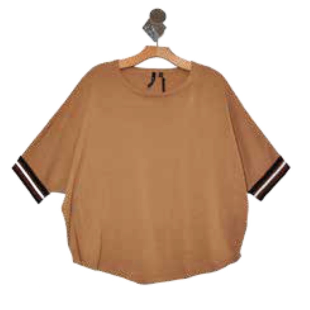 Oversized dolman round neck sweater.
